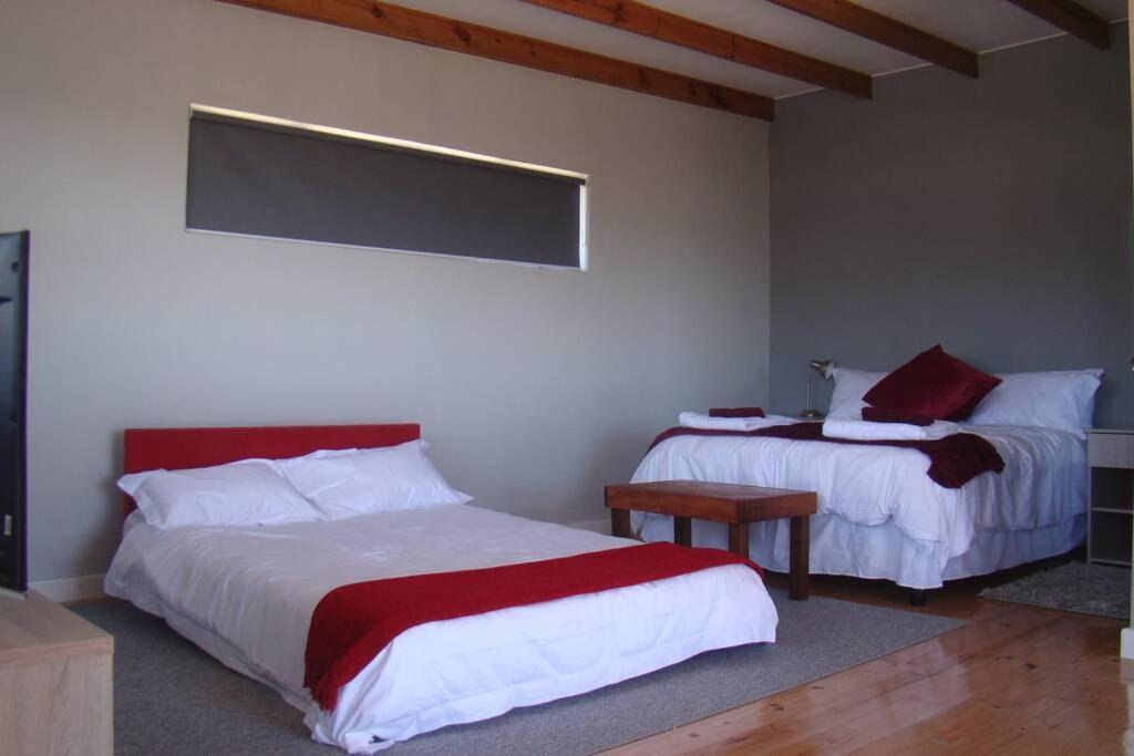 Suite Ruby Tuesday - Capri Crawley Eksteriør bilde