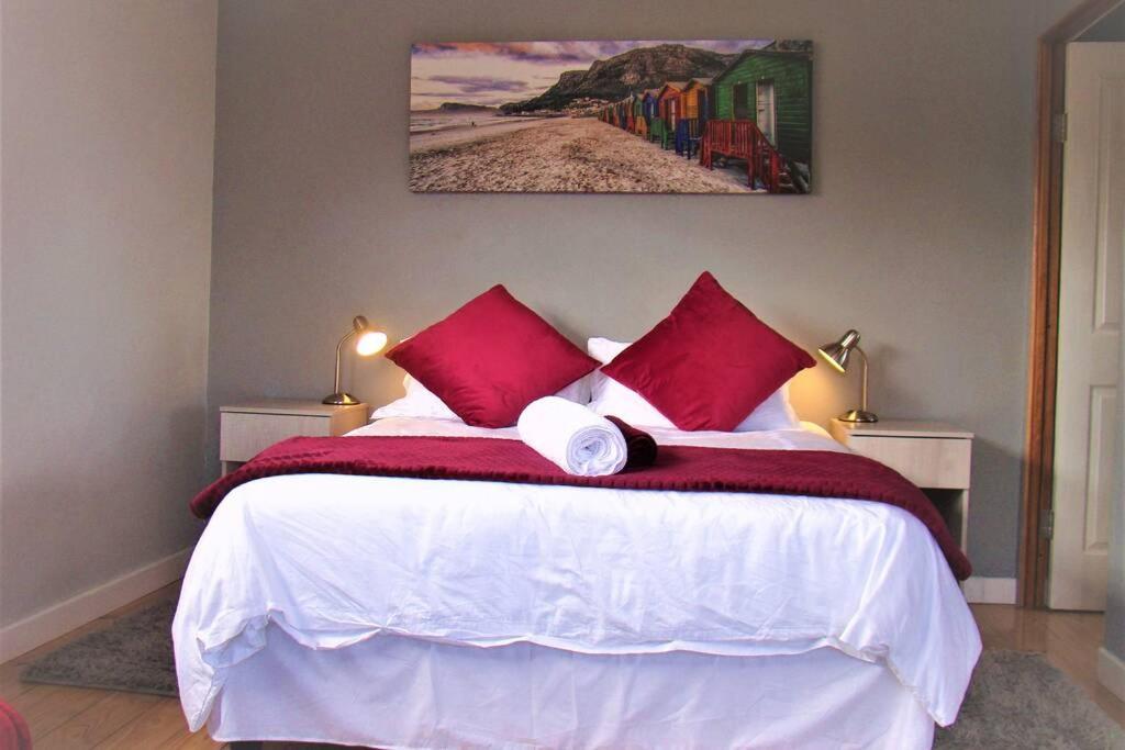 Suite Ruby Tuesday - Capri Crawley Eksteriør bilde